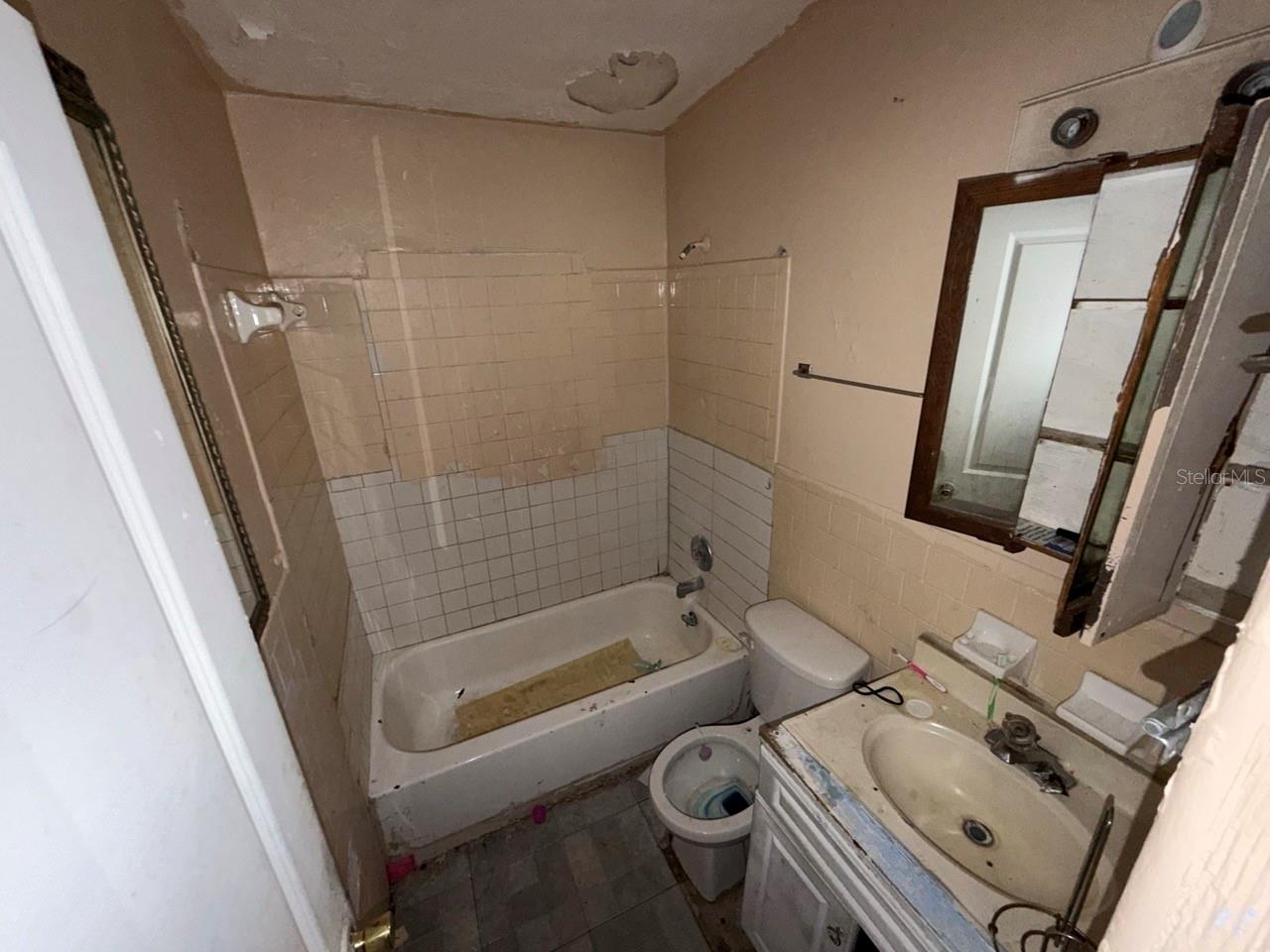 PECAN PLACE - Residential