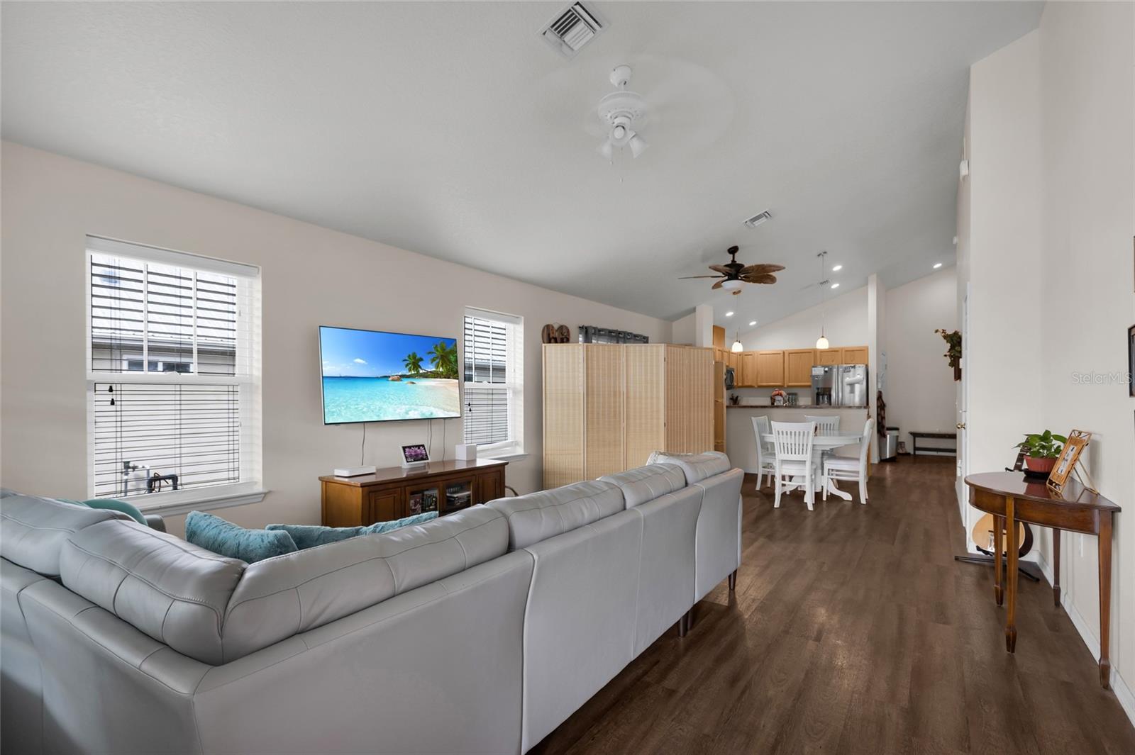 UMATILLA COTTAGES AT WATERS EDGE - Residential