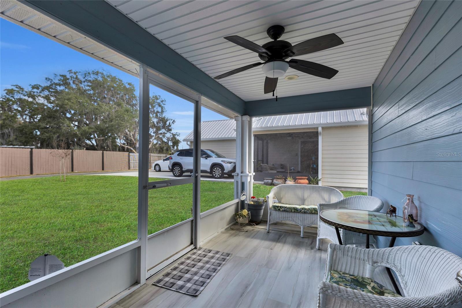 UMATILLA COTTAGES AT WATERS EDGE - Residential