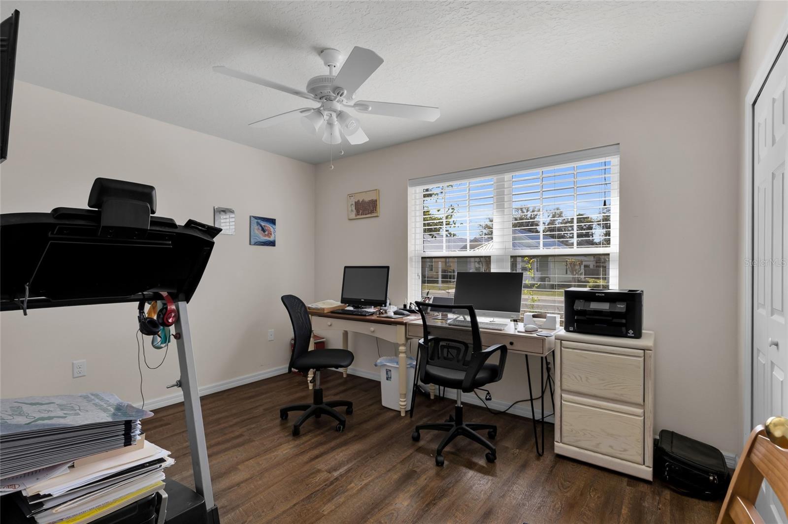 UMATILLA COTTAGES AT WATERS EDGE - Residential