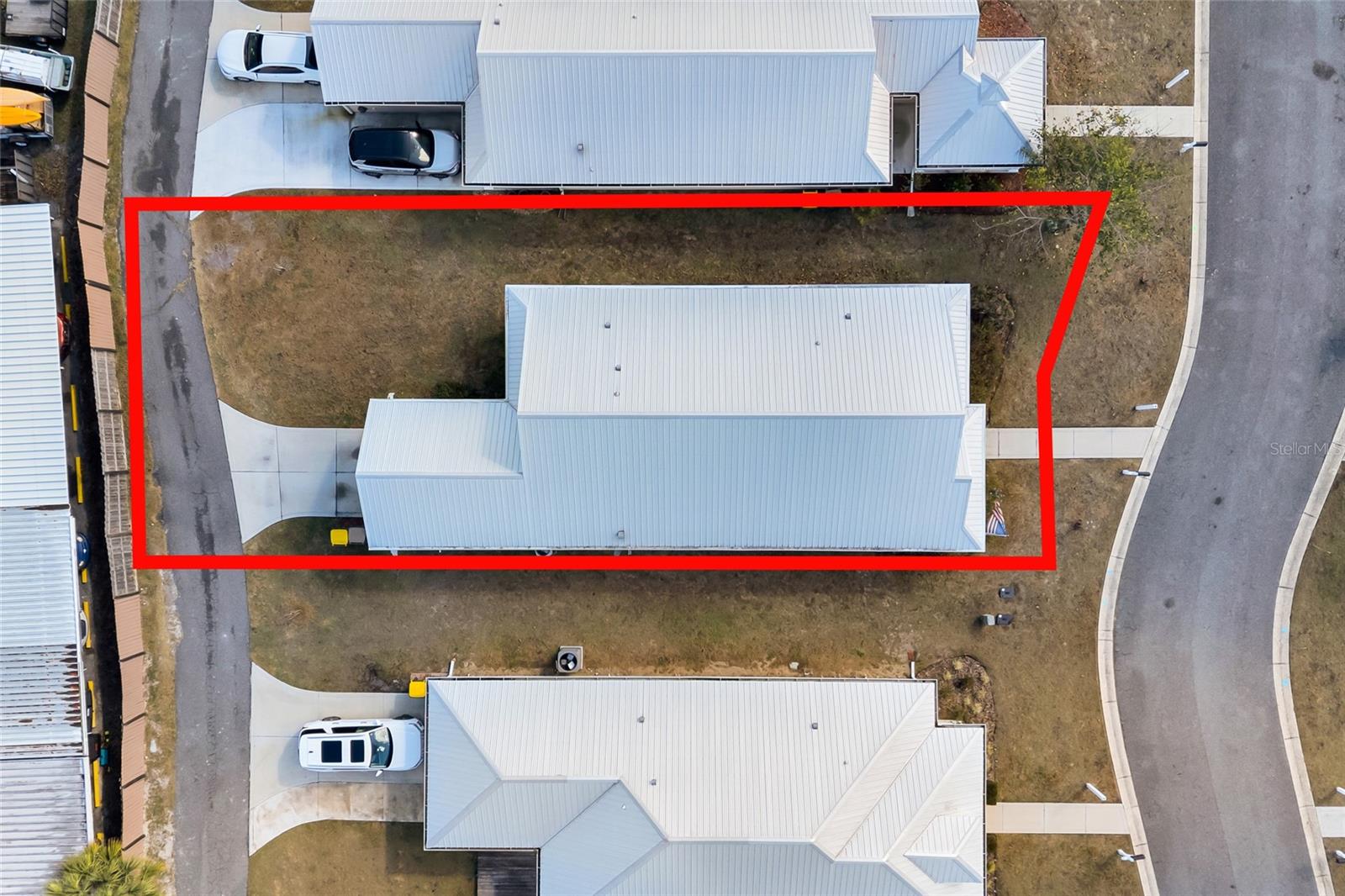 UMATILLA COTTAGES AT WATERS EDGE - Residential