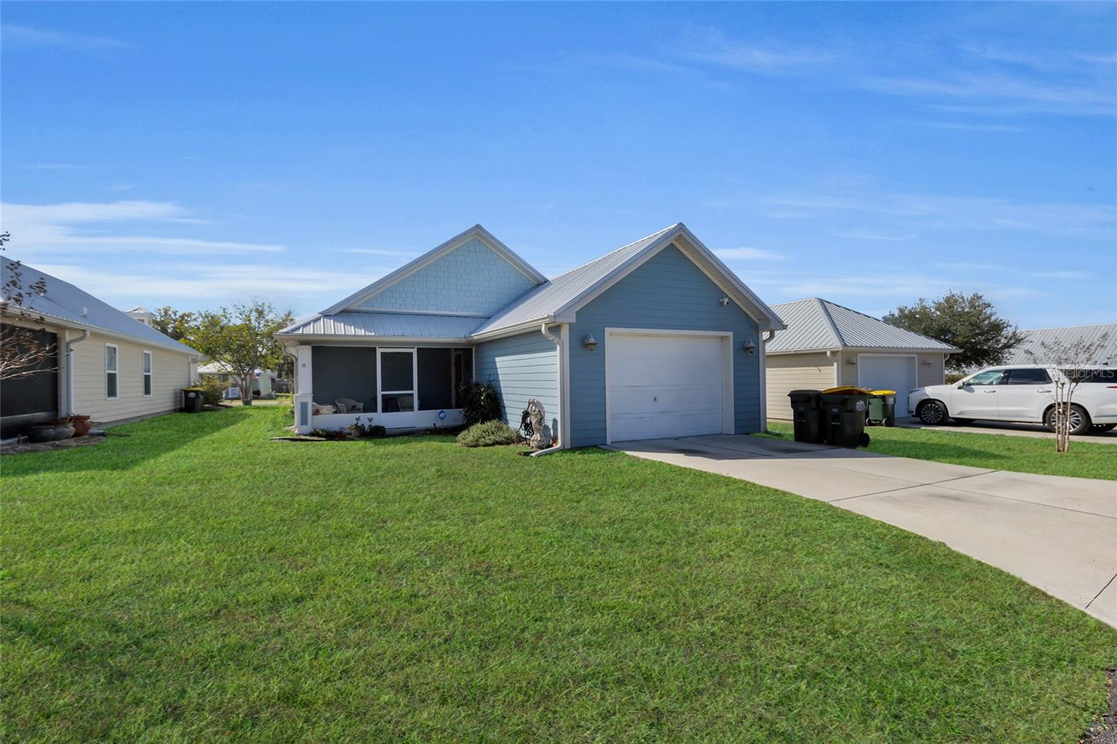 UMATILLA COTTAGES AT WATERS EDGE - Residential