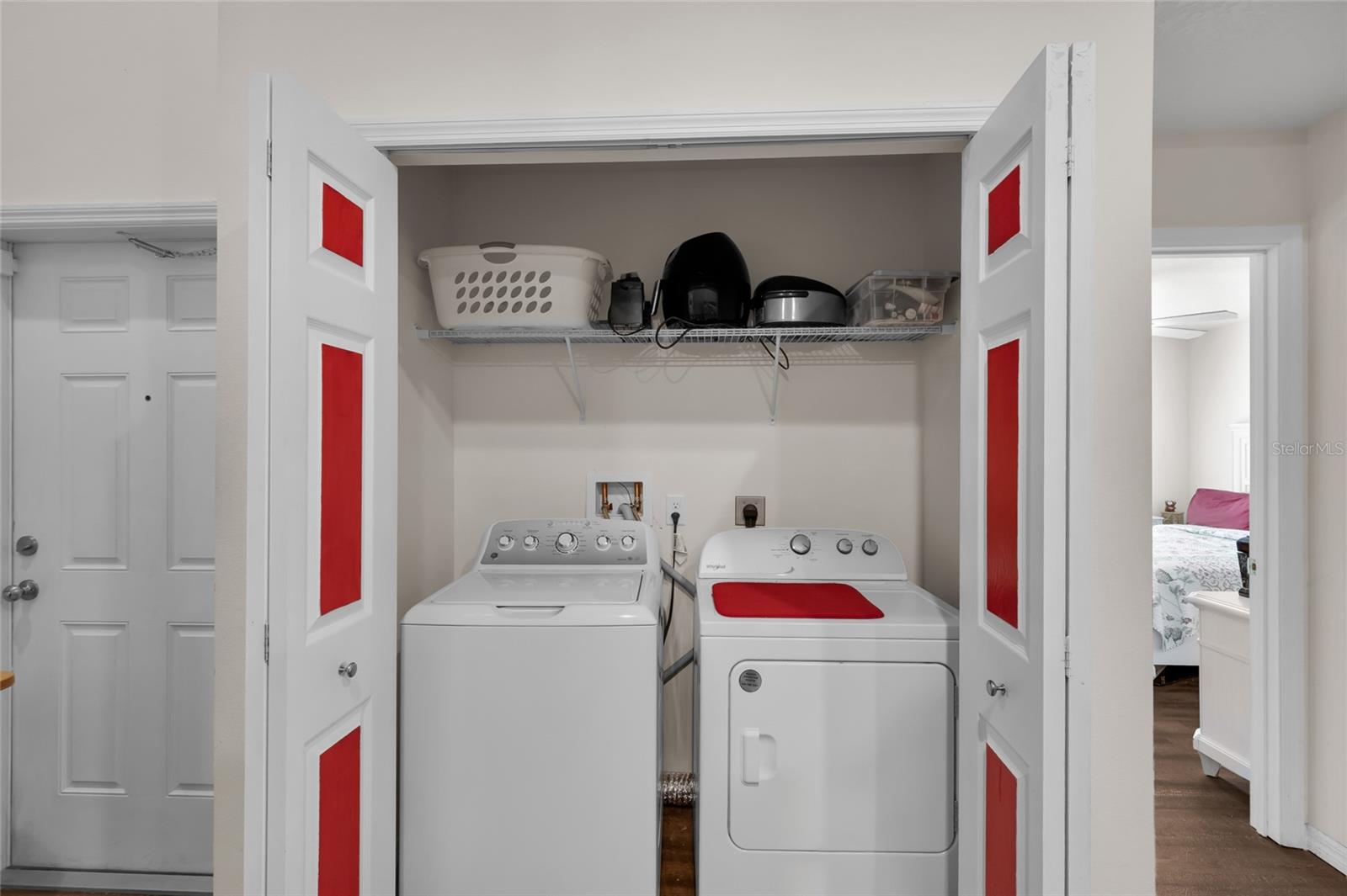 UMATILLA COTTAGES AT WATERS EDGE - Residential