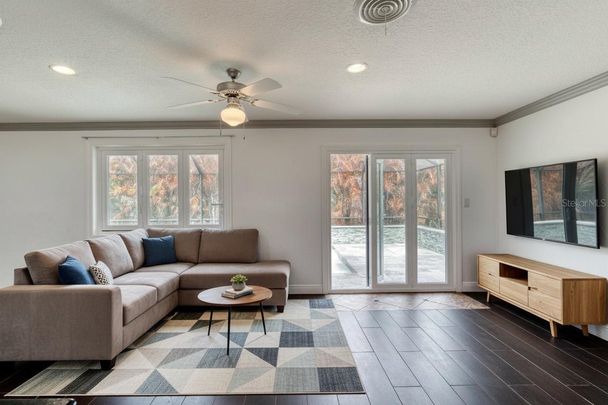 WOOD HAVEN - Residential