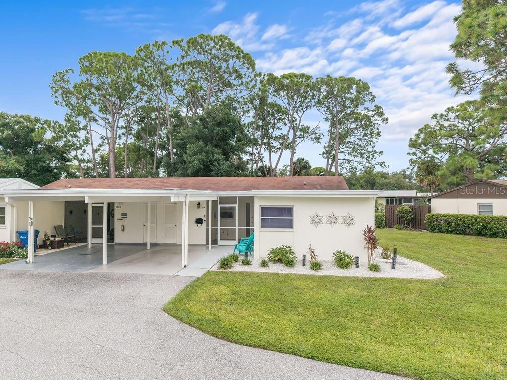 3524 GREEN VIEW COURT 49