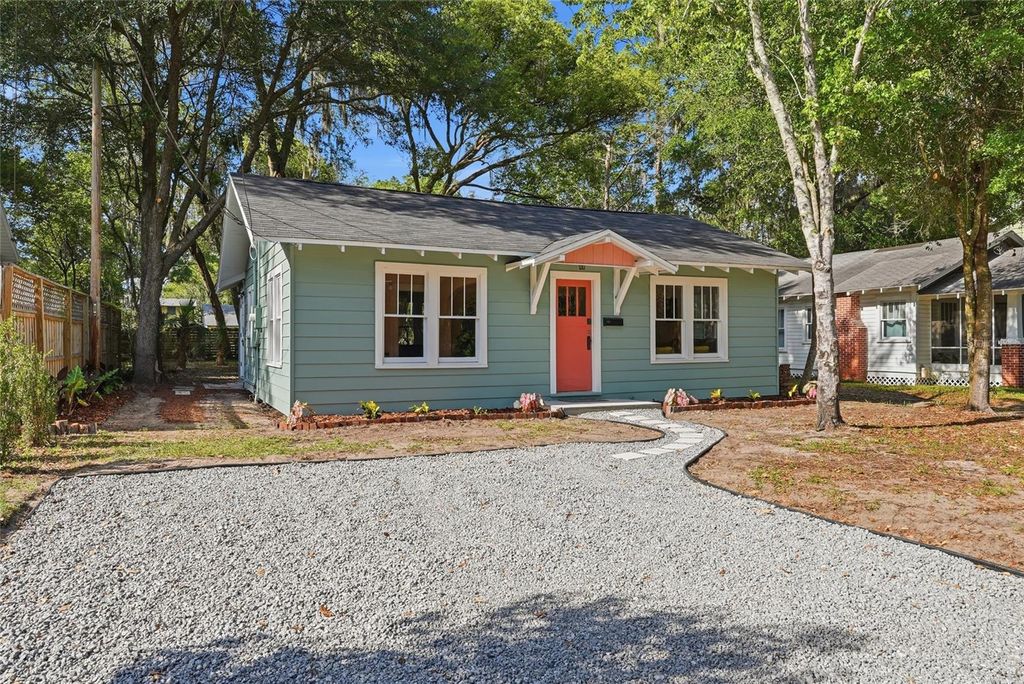Photo of 312 NW 14th Avenue, Gainesville, FL 32601 (MLS # GC540367)