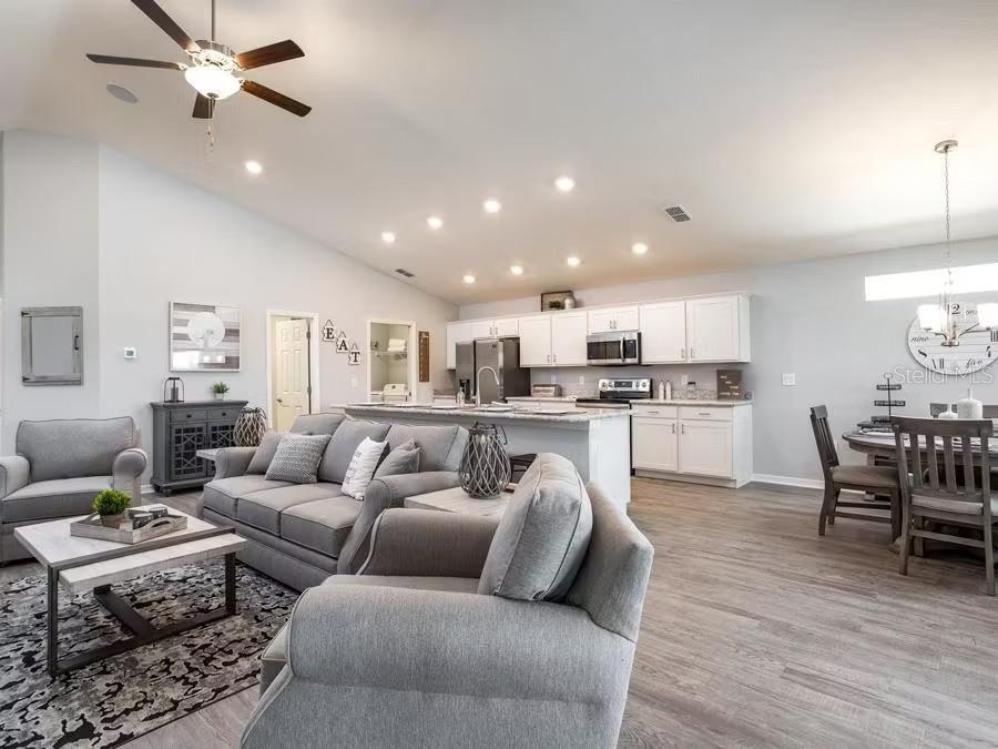 1537 OTTER WOODS LANE