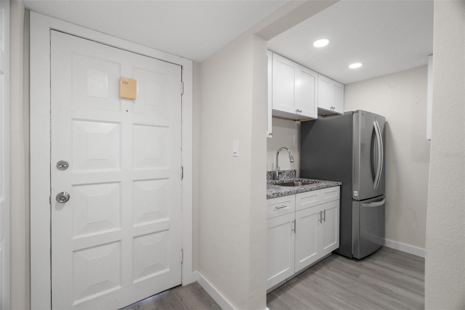 ISLA DEL CAPRI ADULT - Residential