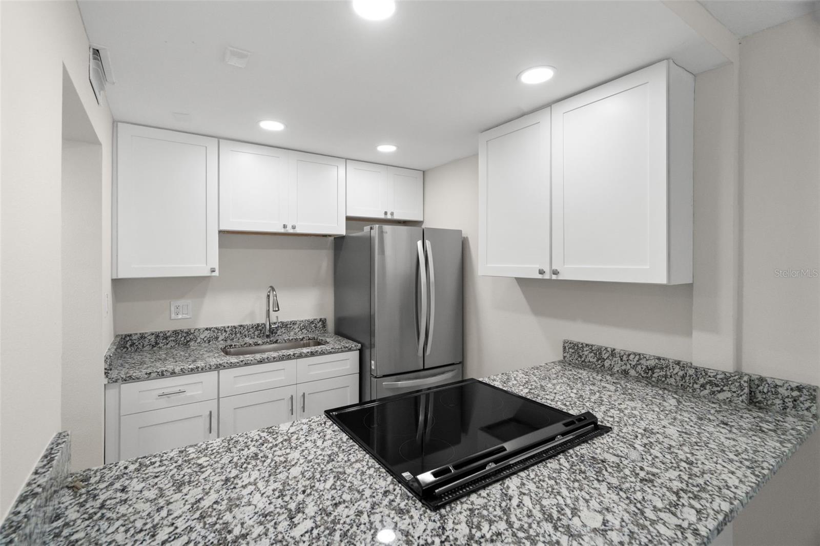 ISLA DEL CAPRI ADULT - Residential