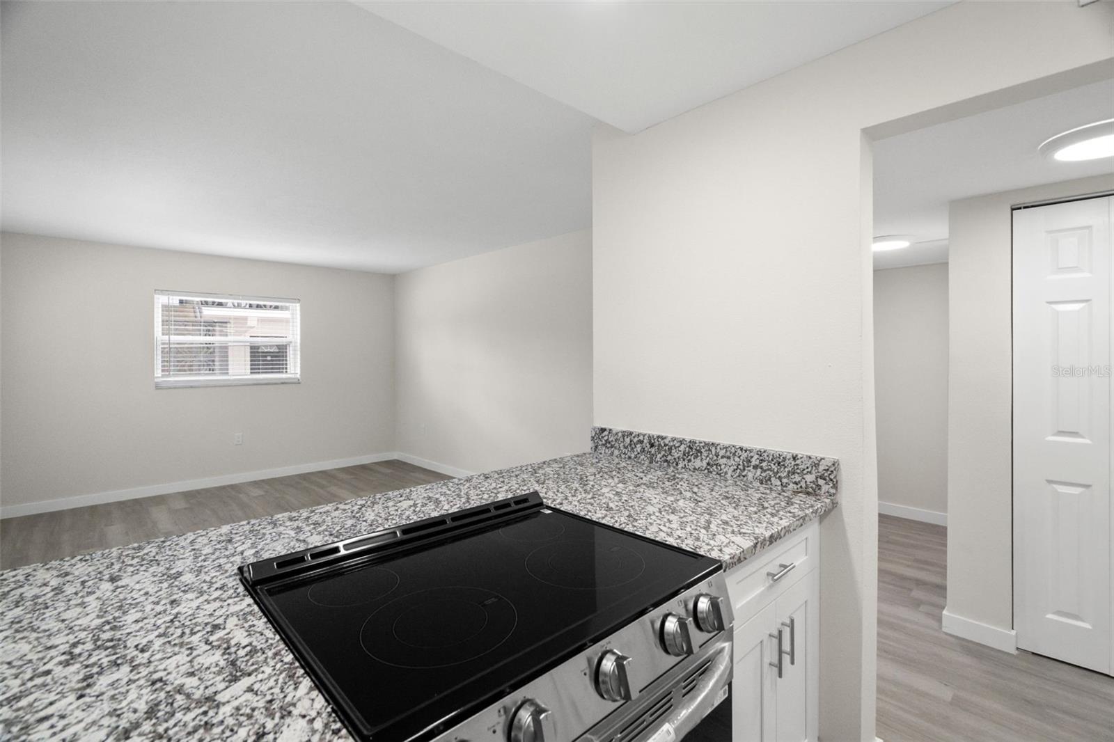 ISLA DEL CAPRI ADULT - Residential