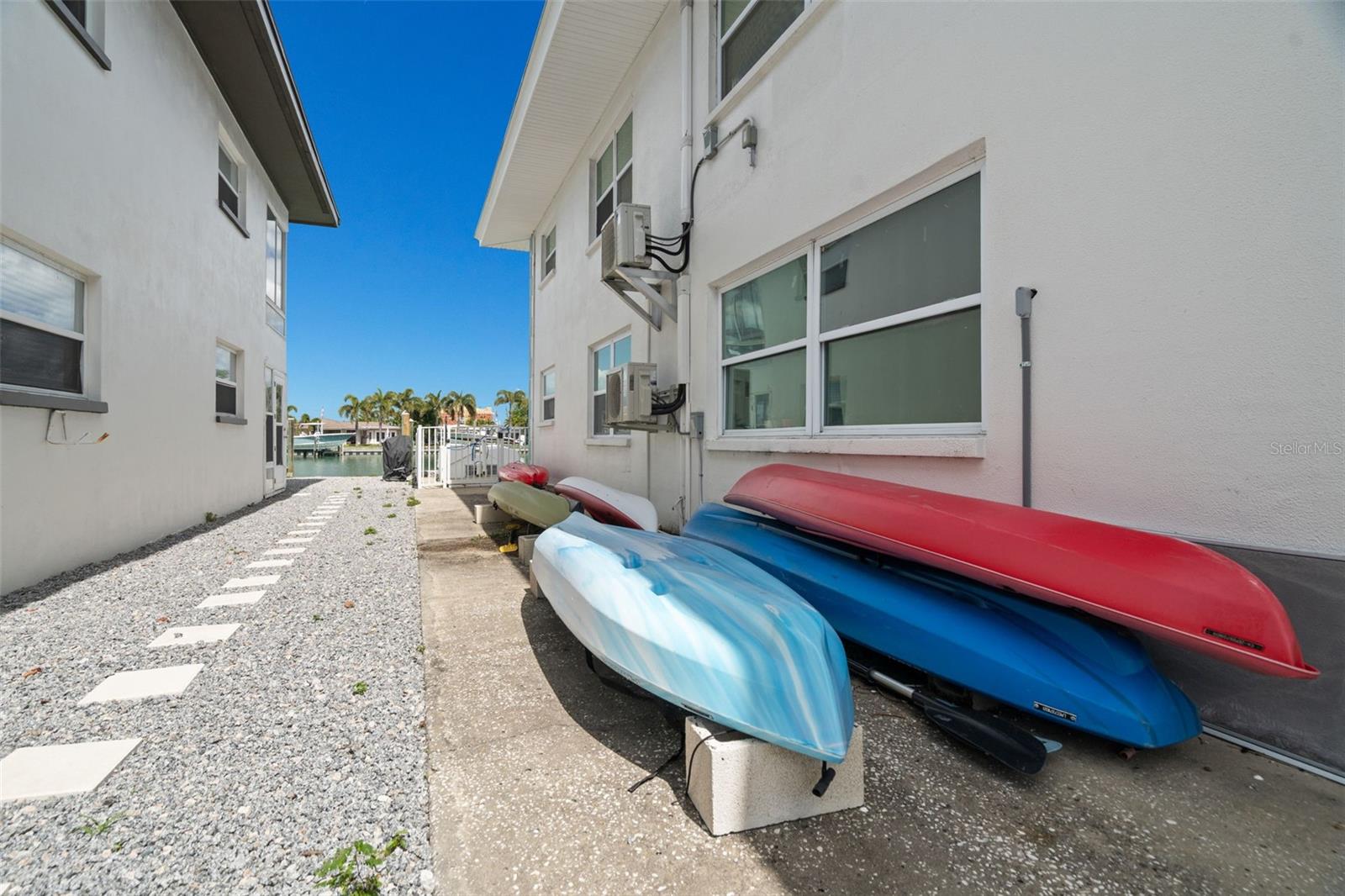 ISLA DEL CAPRI ADULT - Residential