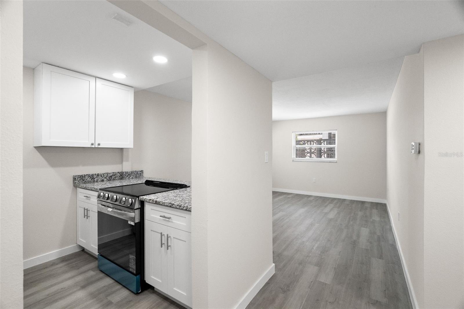 ISLA DEL CAPRI ADULT - Residential