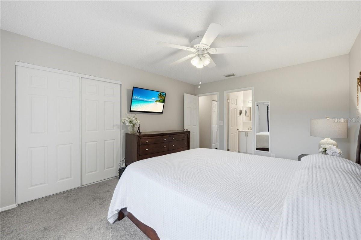 THE CARLISLE CLUB - Residential