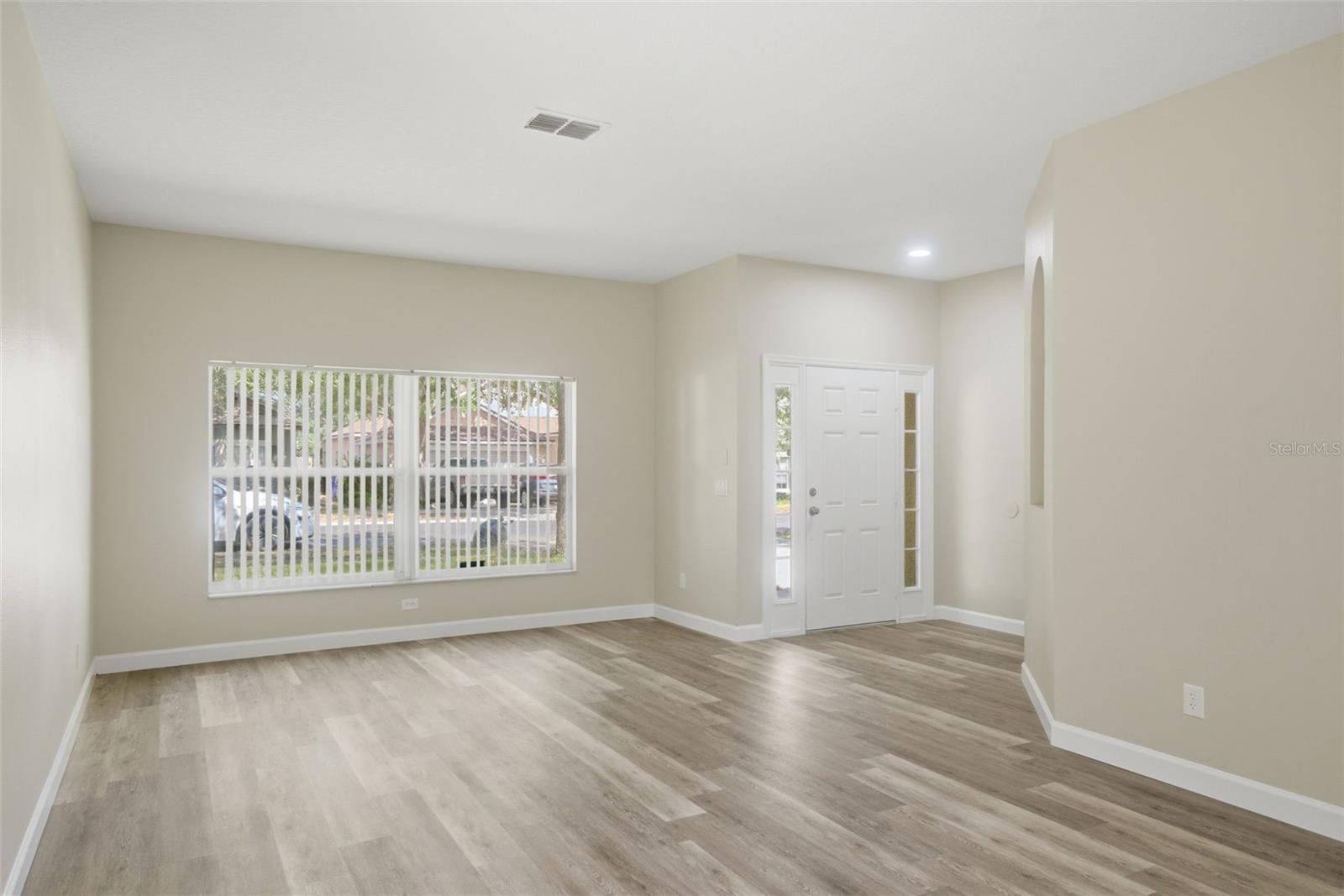 TAVARES PINES AT LAKE SAUNDERS PH 02 - Residential