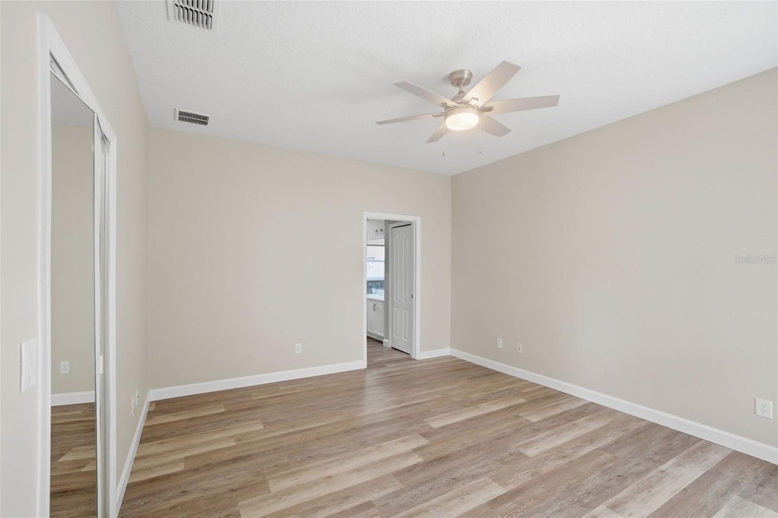 TAVARES PINES AT LAKE SAUNDERS PH 02 - Residential