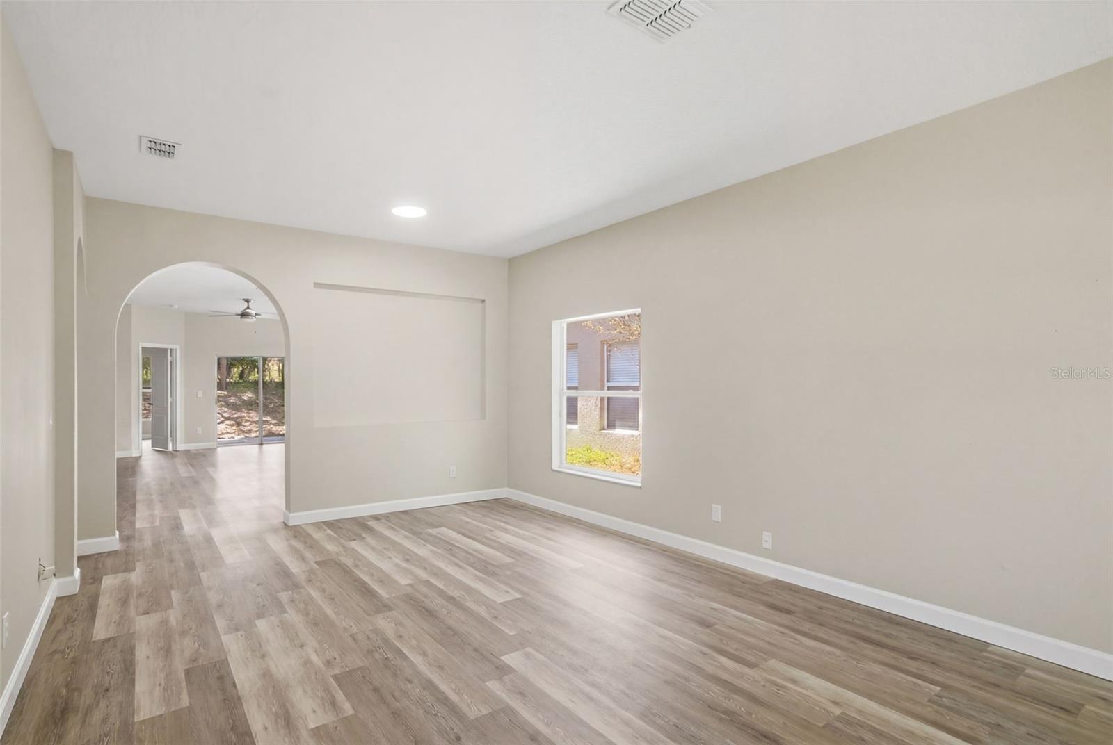 TAVARES PINES AT LAKE SAUNDERS PH 02 - Residential