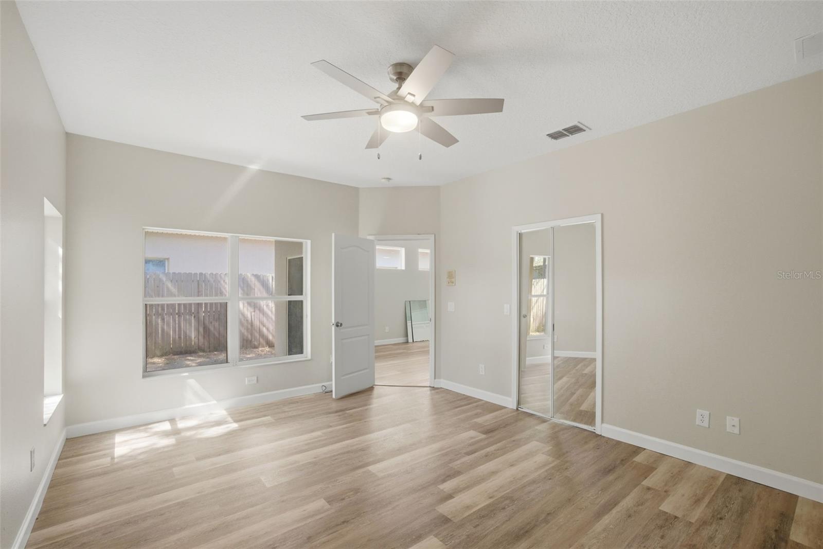 TAVARES PINES AT LAKE SAUNDERS PH 02 - Residential