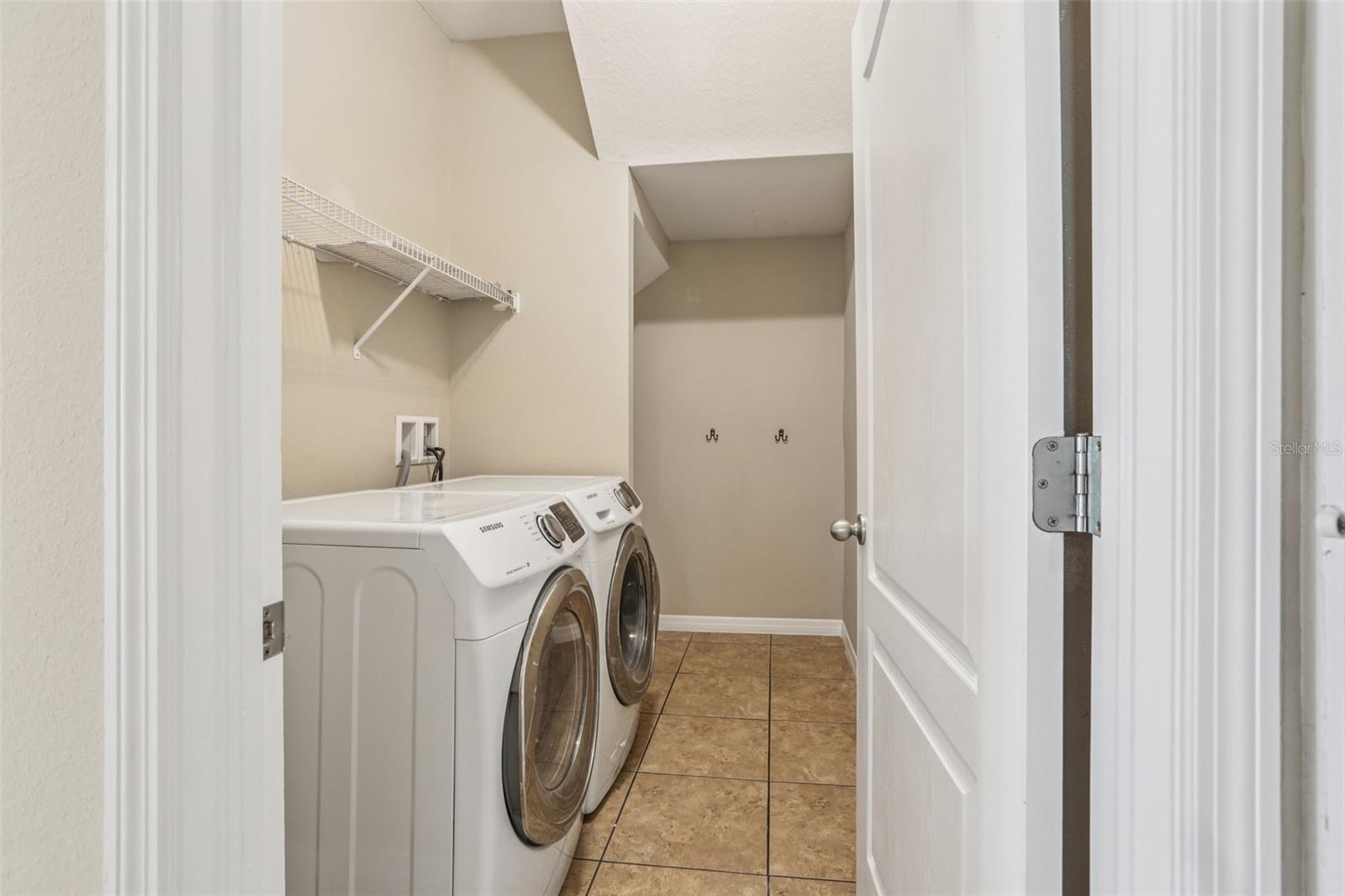 FISHHAWK RANCH PH 2 TR 1 - Residential