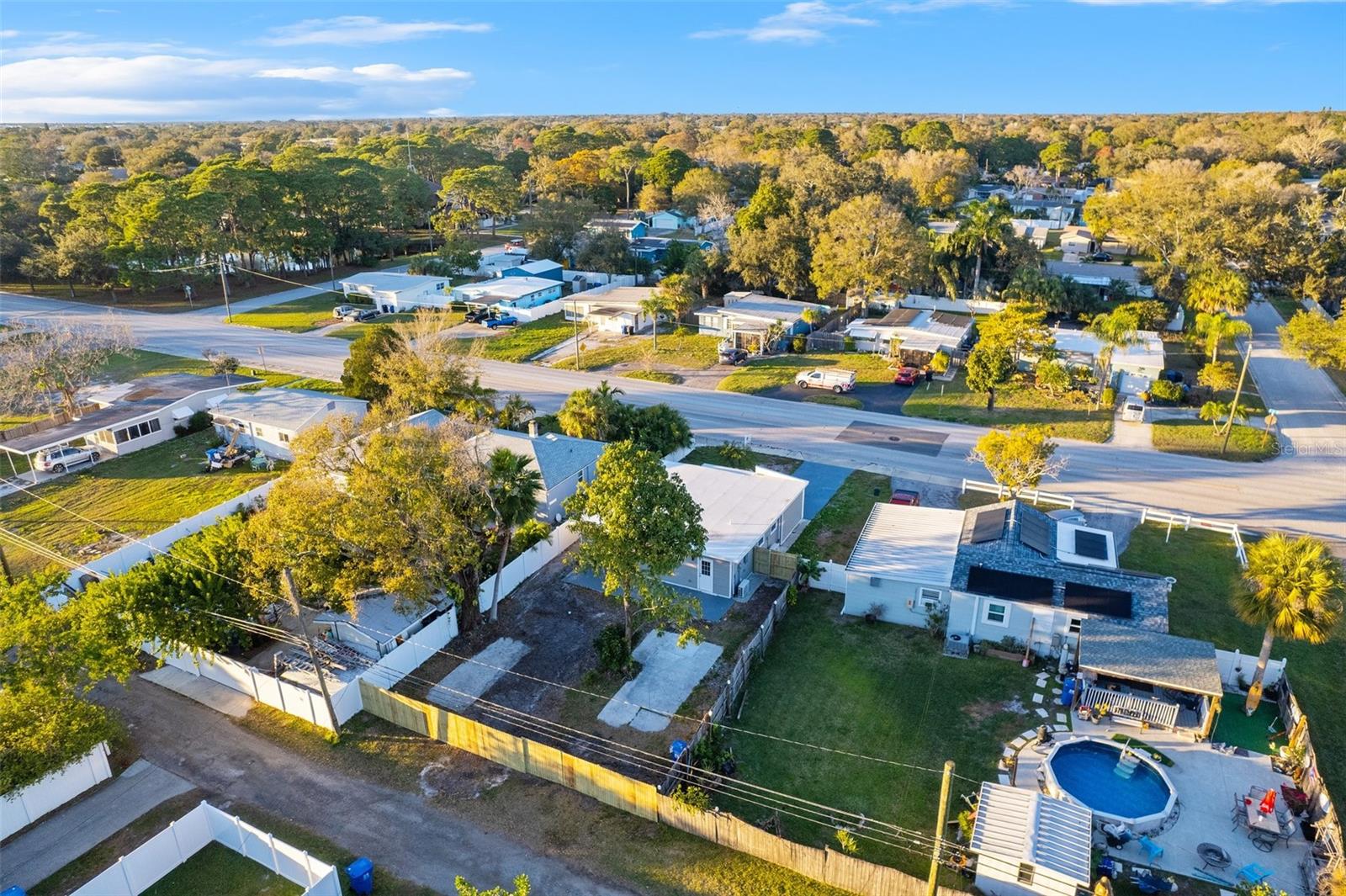 CRESTMONT - Residential