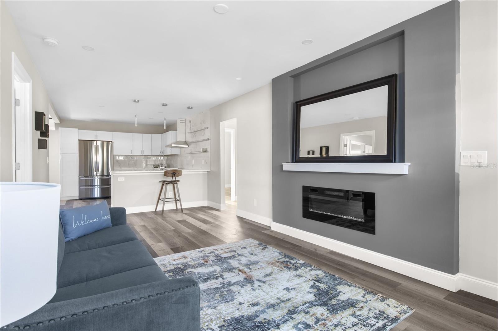 CRESTMONT - Residential