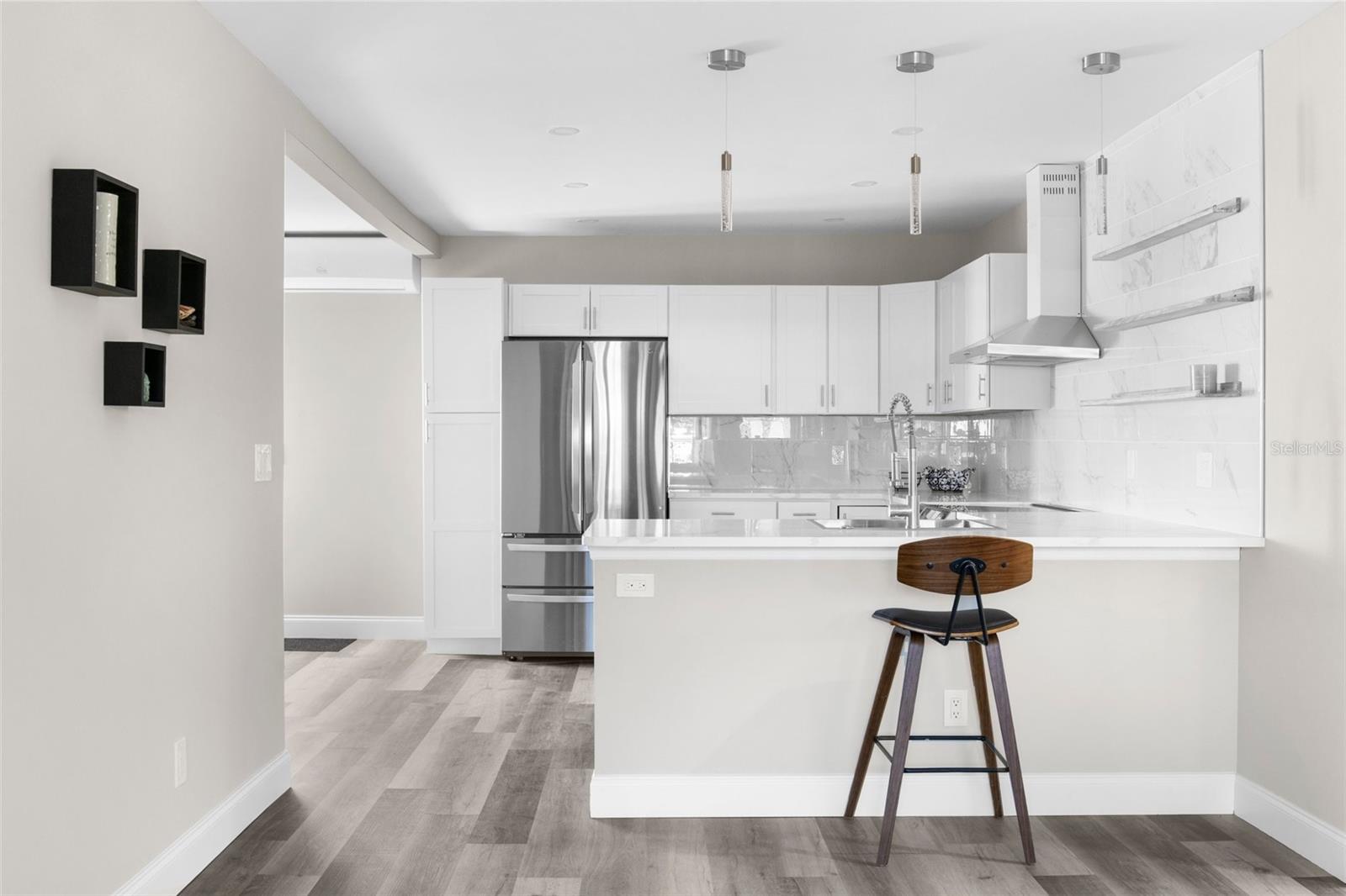 CRESTMONT - Residential