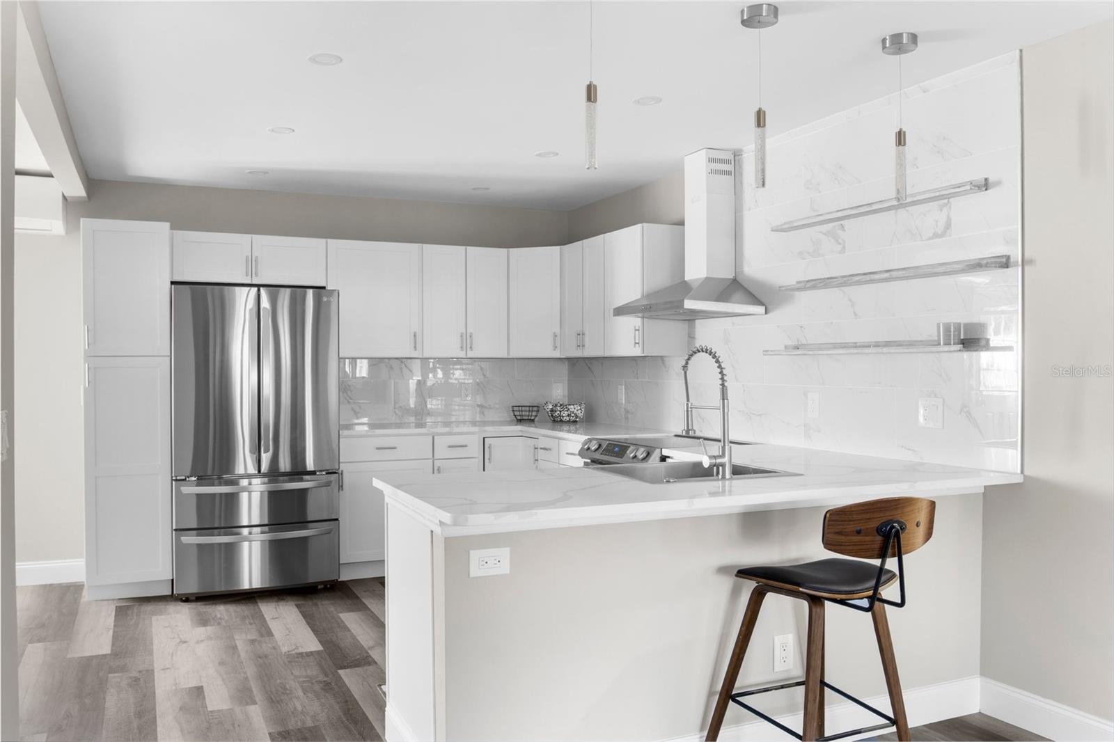 CRESTMONT - Residential