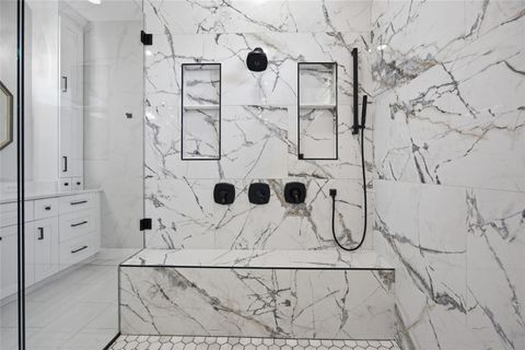 Tiny photo for 9665 SE 61st Terrace, Belleview, FL 34420 (MLS # OM721190)