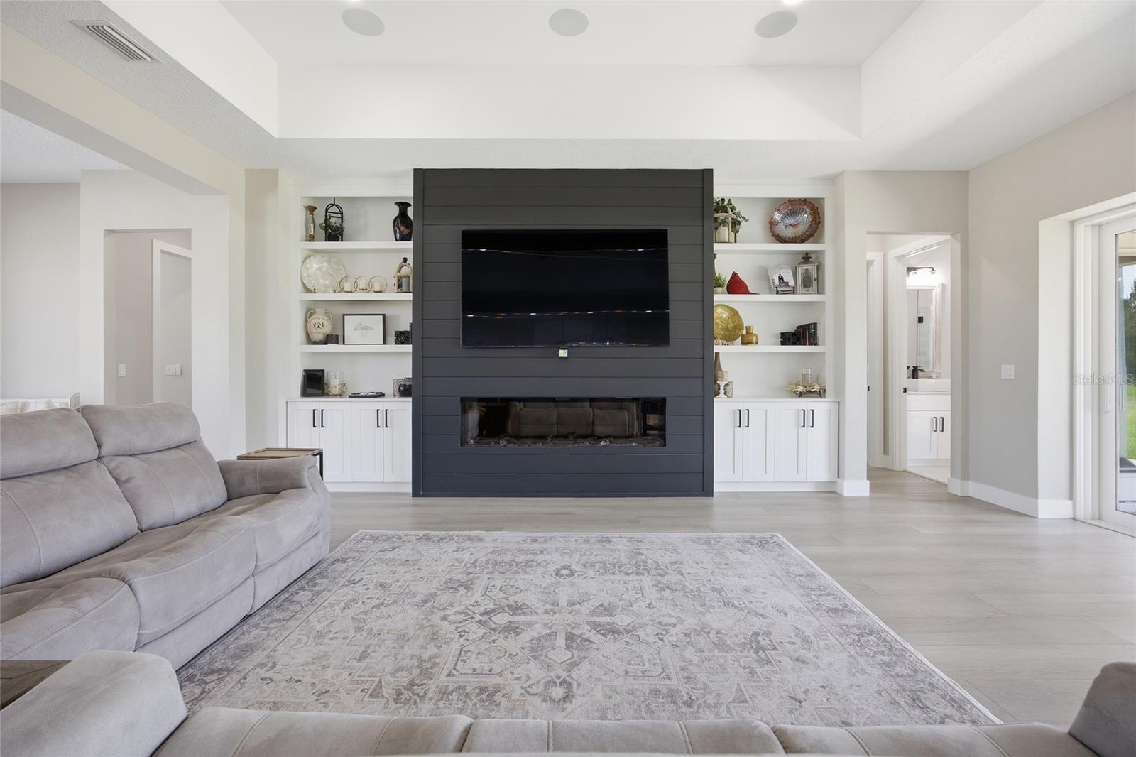 FOUNTAINS/GOLF PARK - Residential