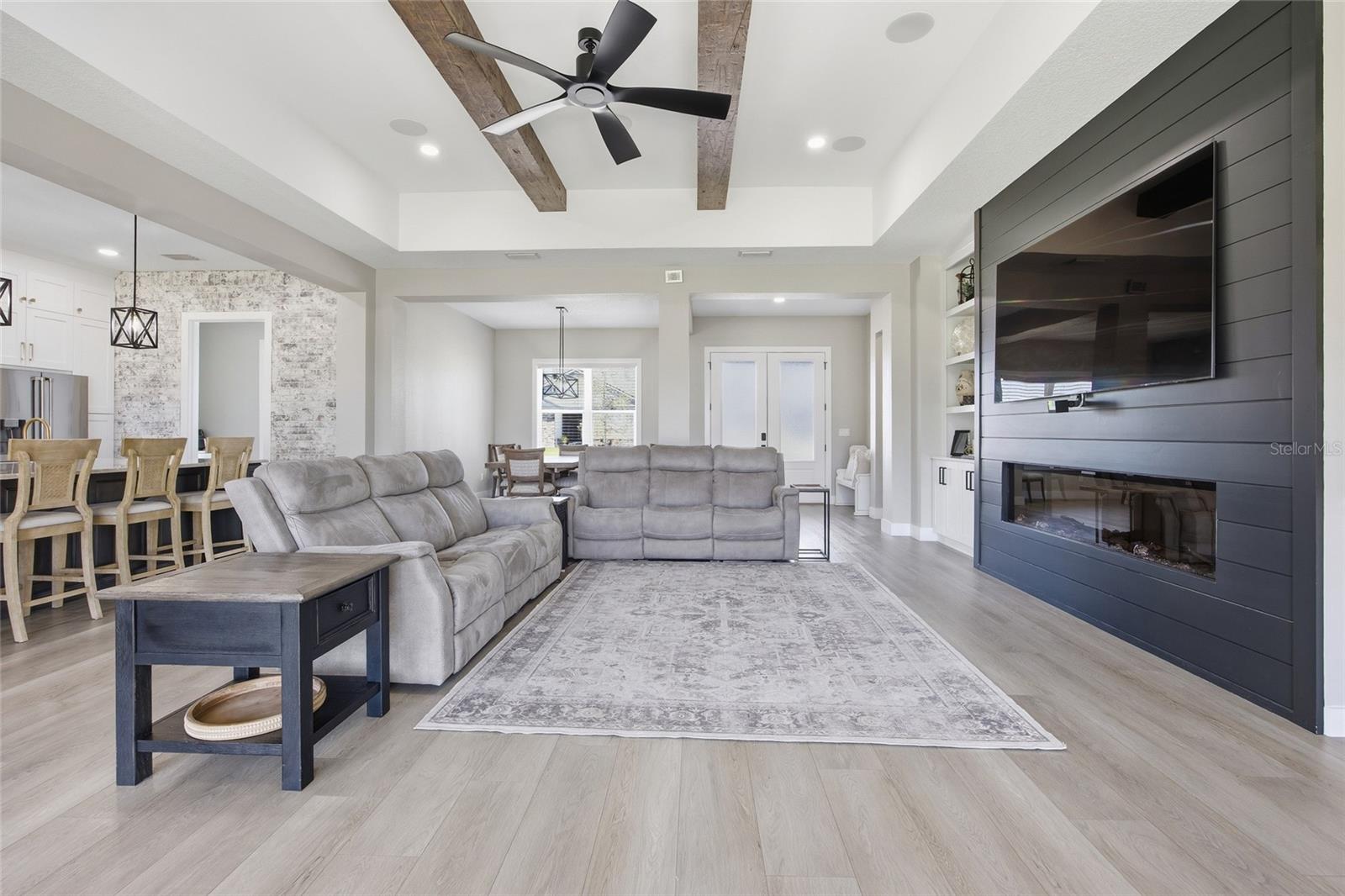 FOUNTAINS/GOLF PARK - Residential