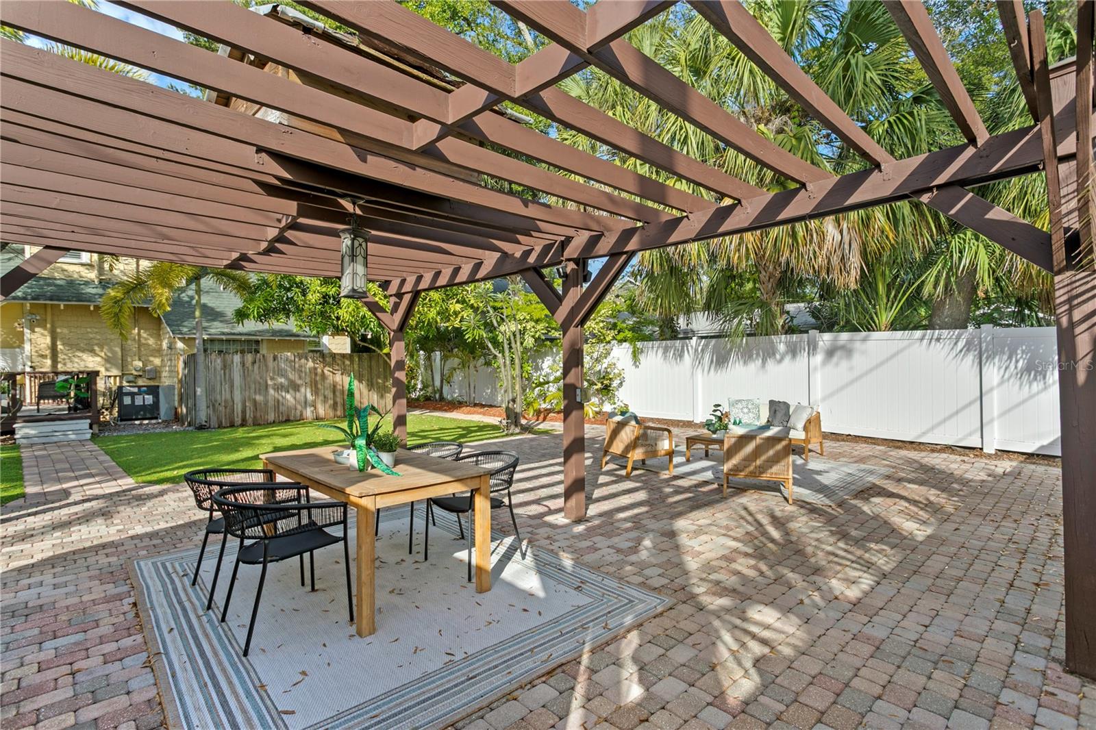 FLAHARTYS WM ADD - Residential