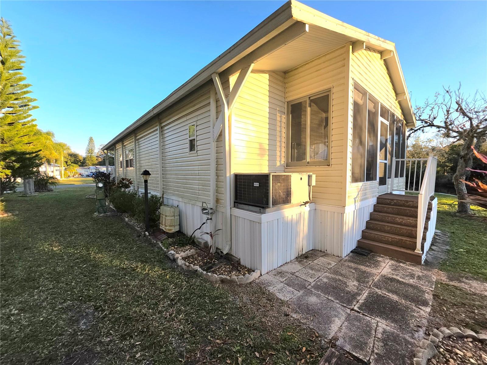 LONG HAMMOCK PH 01 - Residential