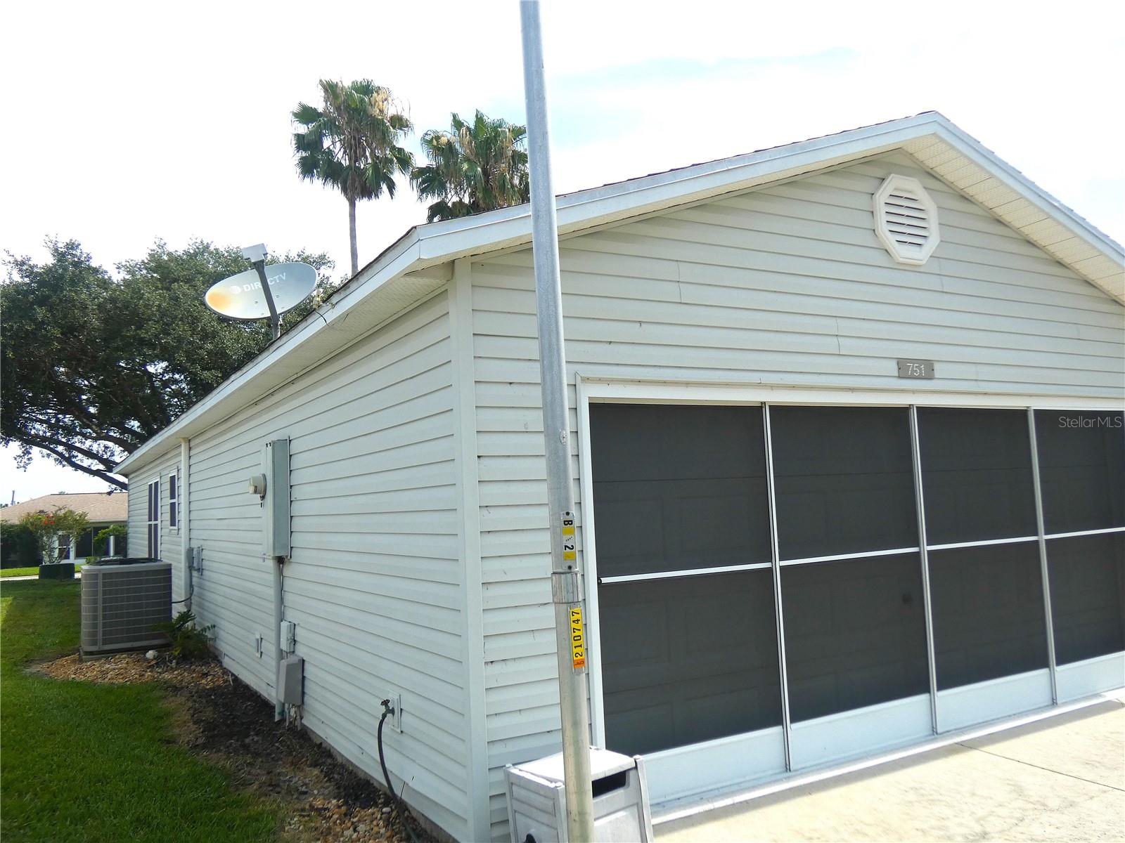 751 OLD OAKS LANE