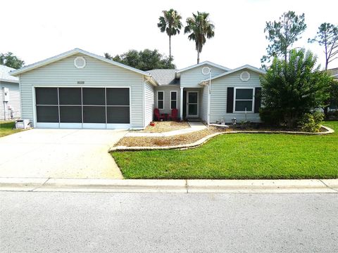 Photo of 751 Old Oaks Lane, Leesburg, FL 34748 (MLS # G5097637)