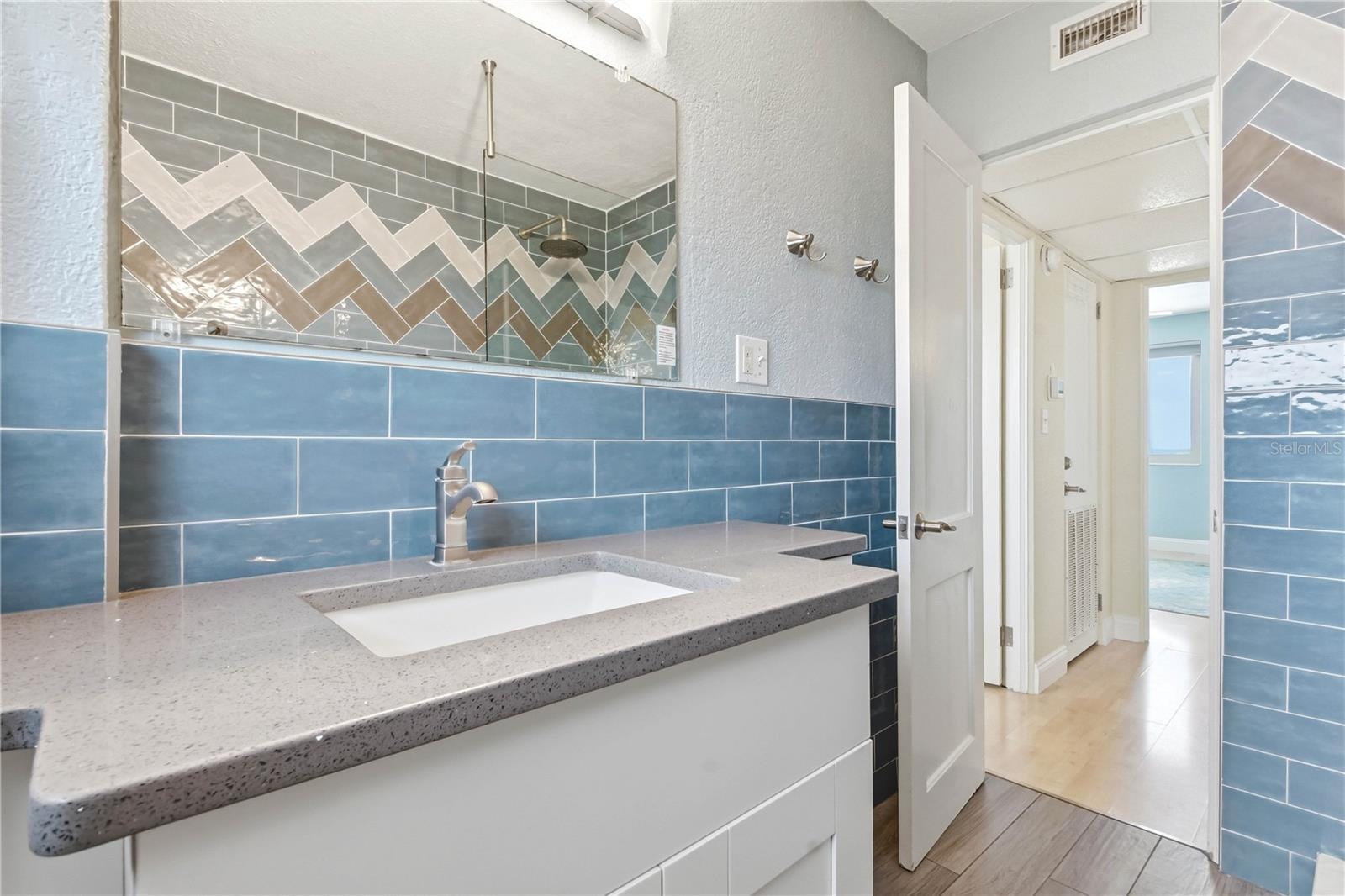 FRIENDLY NATIVE BEACH RESORT - Residential