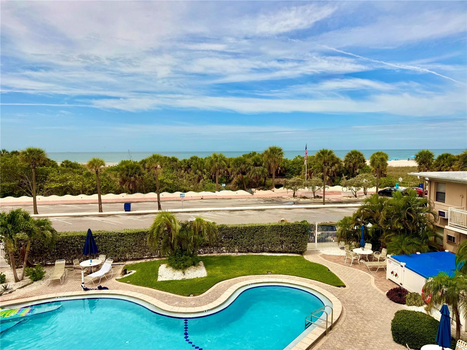 FRIENDLY NATIVE BEACH RESORT - Residential
