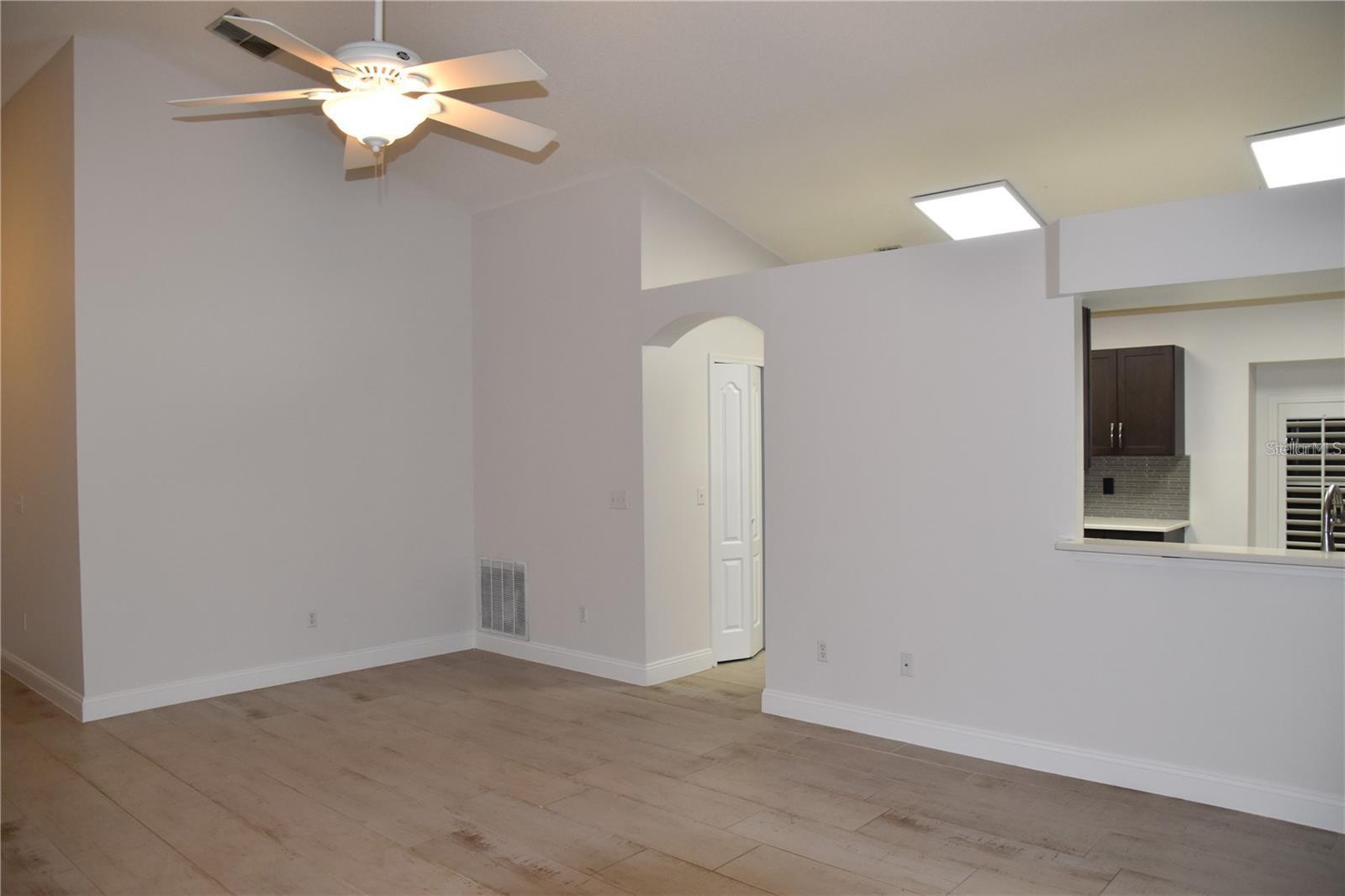 STONEYBROOK WEST - Residential Lease