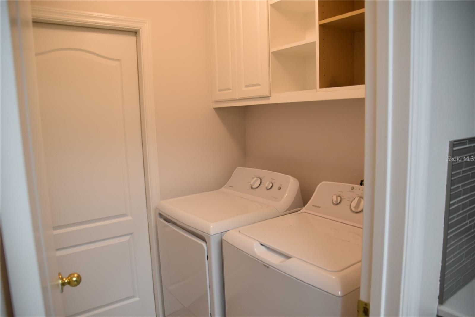 STONEYBROOK WEST - Residential Lease