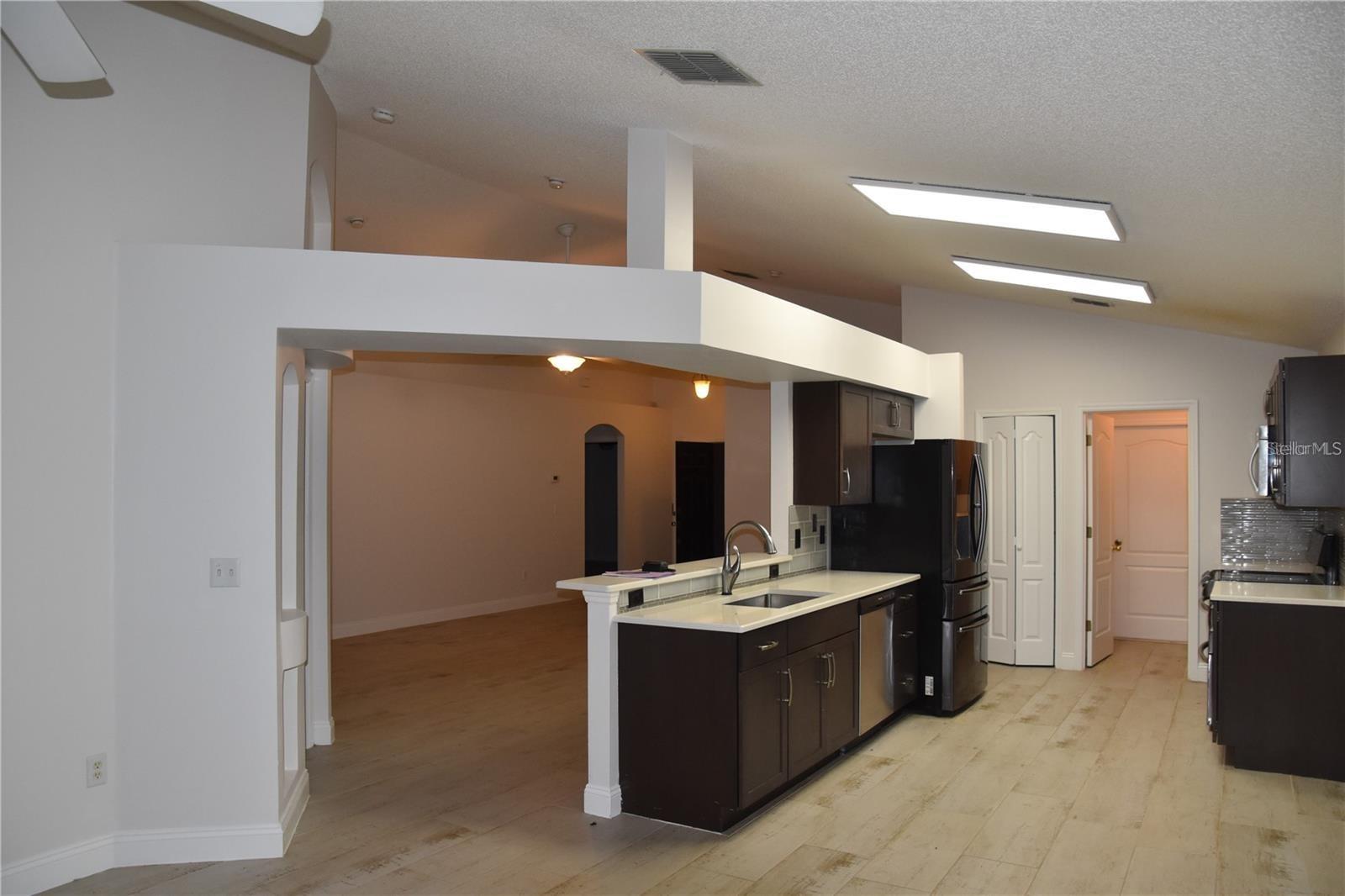 STONEYBROOK WEST - Residential Lease