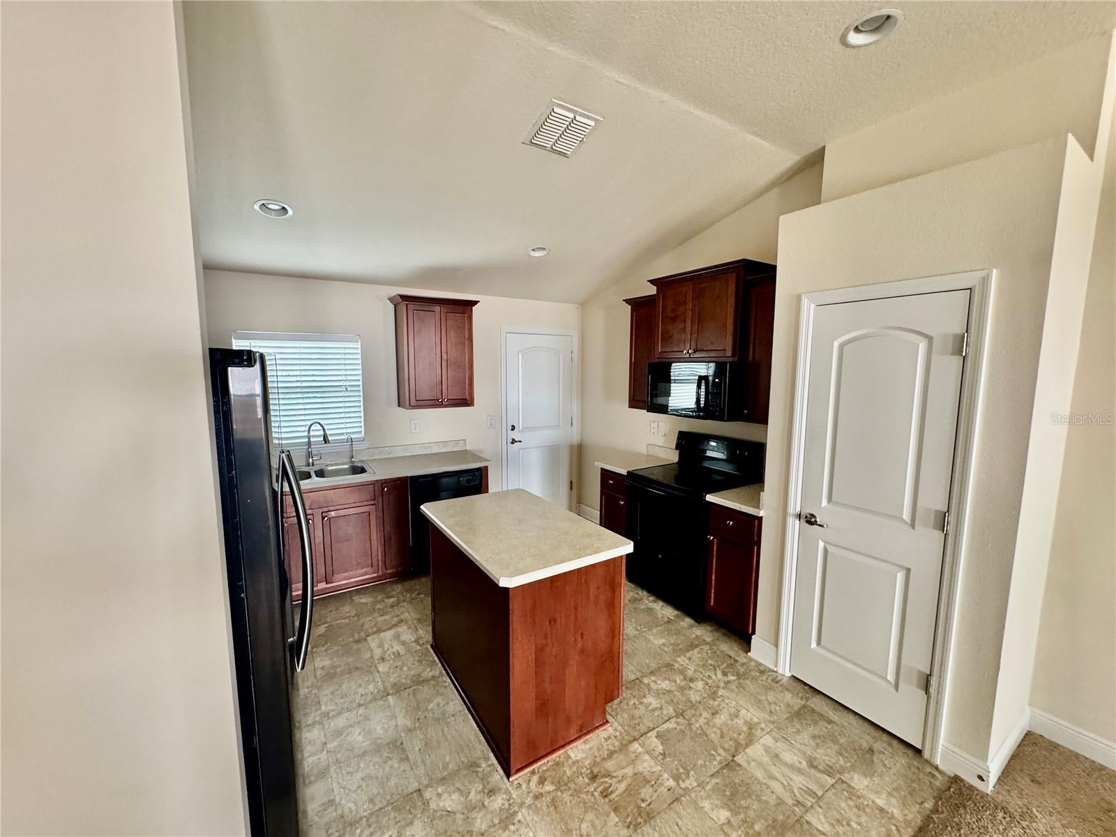FRUITLAND PARK CHELSEAS RUN - Residential