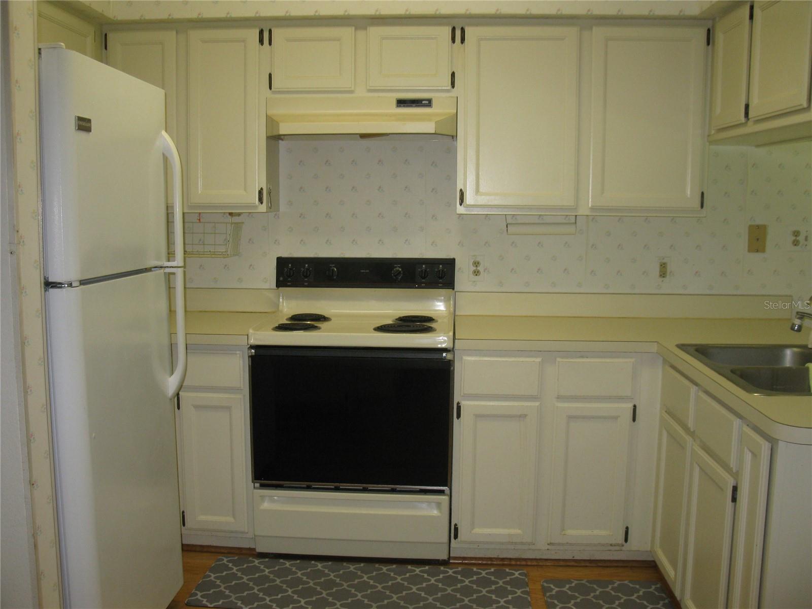 SWEETWATER GOLF & TENNIS CLUB ADD 01 - Residential