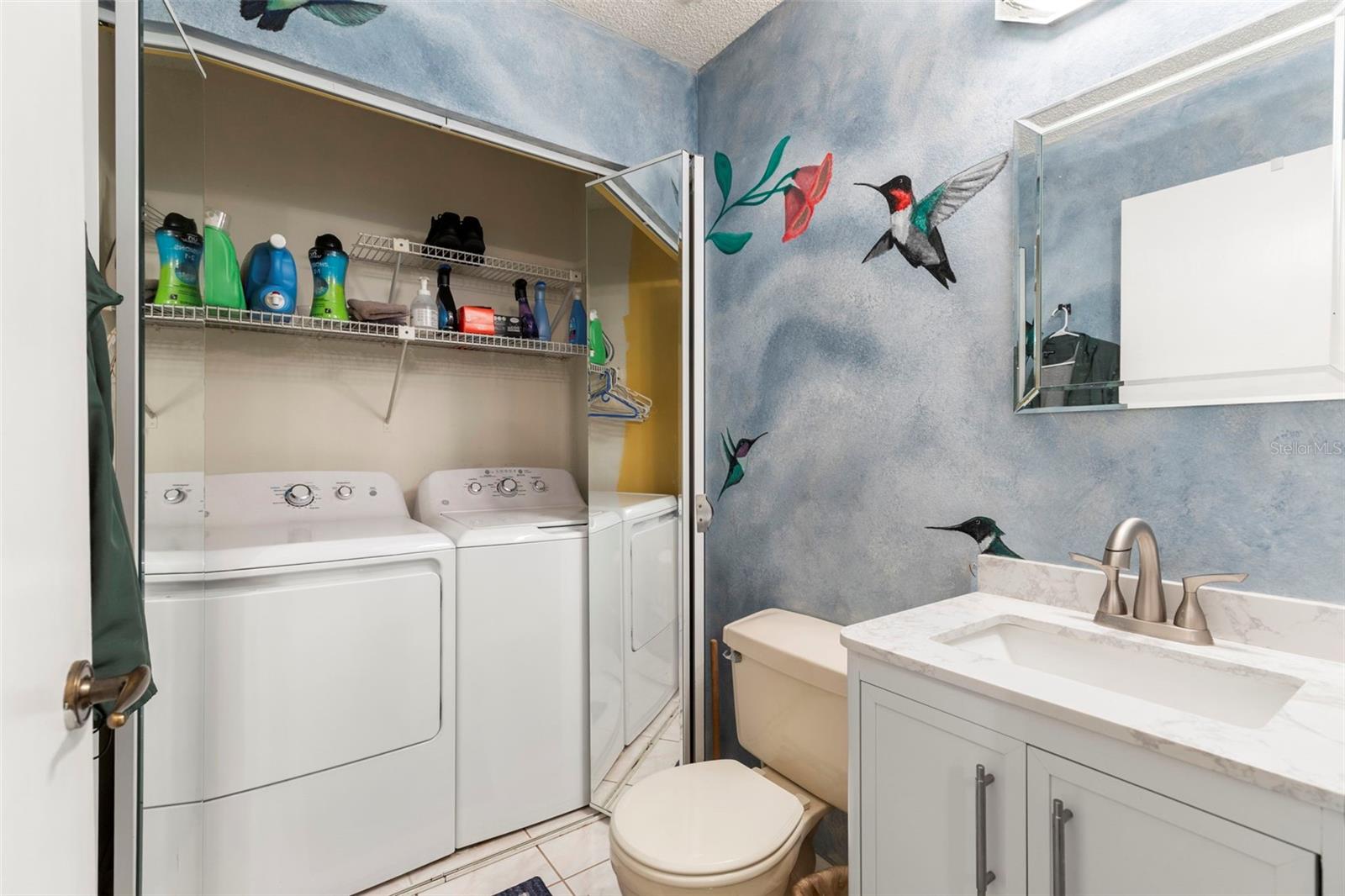 TOWNHOMES OF COUNTRY RUN PH - Residential