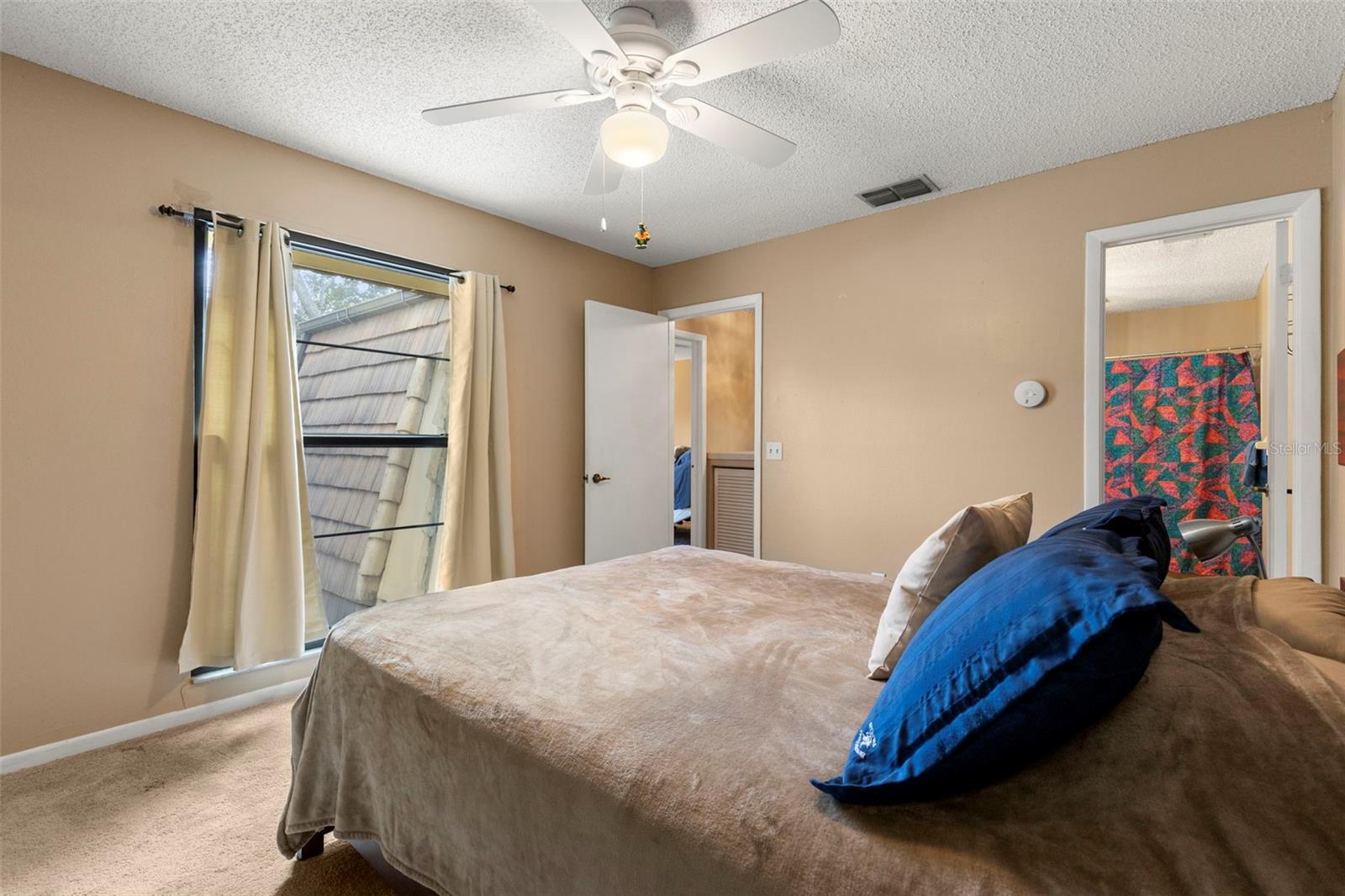 TOWNHOMES OF COUNTRY RUN PH - Residential