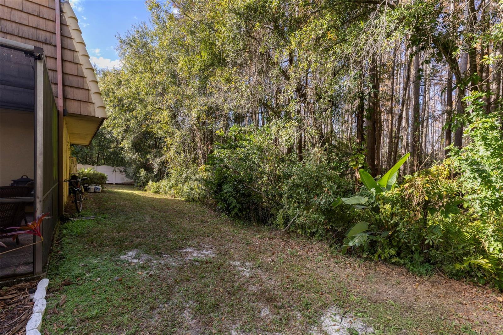 TOWNHOMES OF COUNTRY RUN PH - Residential