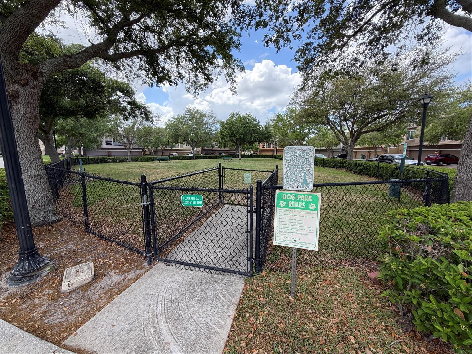 TUCKER OAKS BLDG 5 - Residential