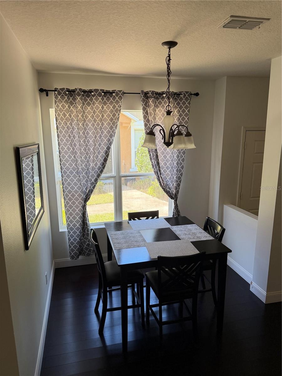 TUCKER OAKS BLDG 5 - Residential