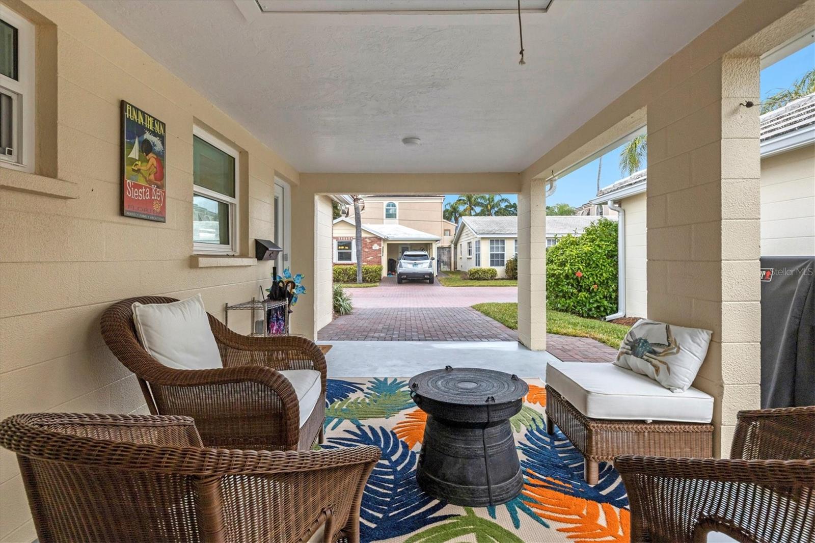 6140 MIDNIGHT PASS ROAD B6