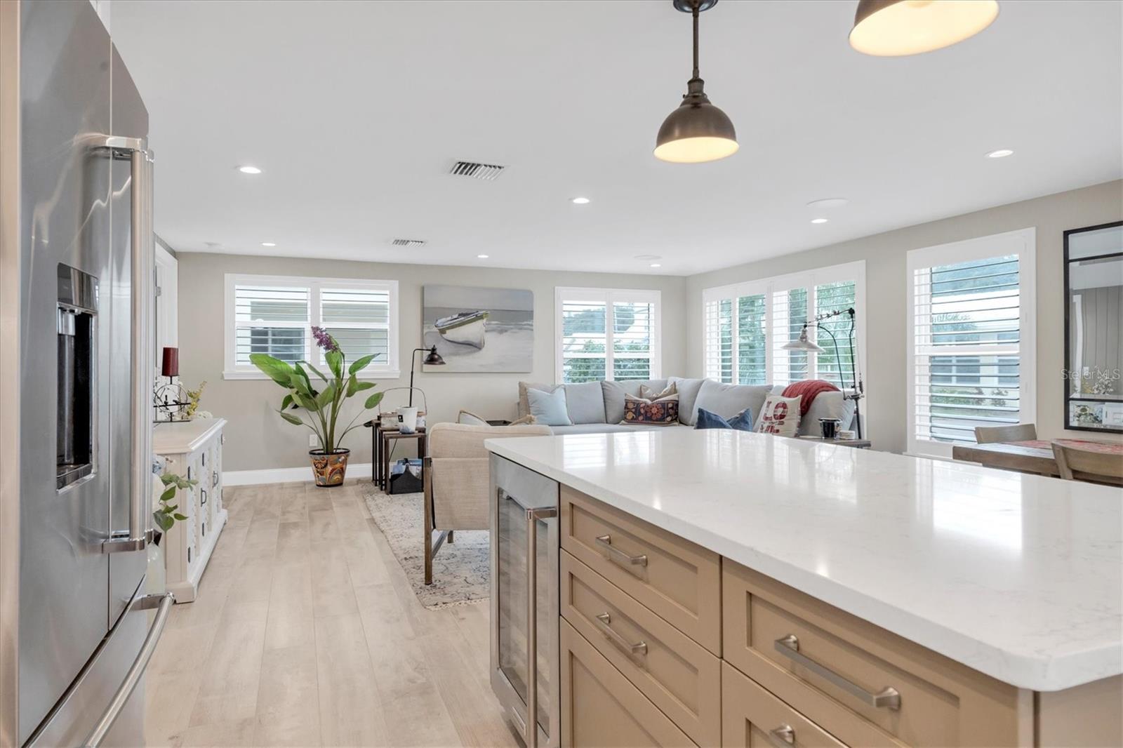 HORIZONS WEST - Residential