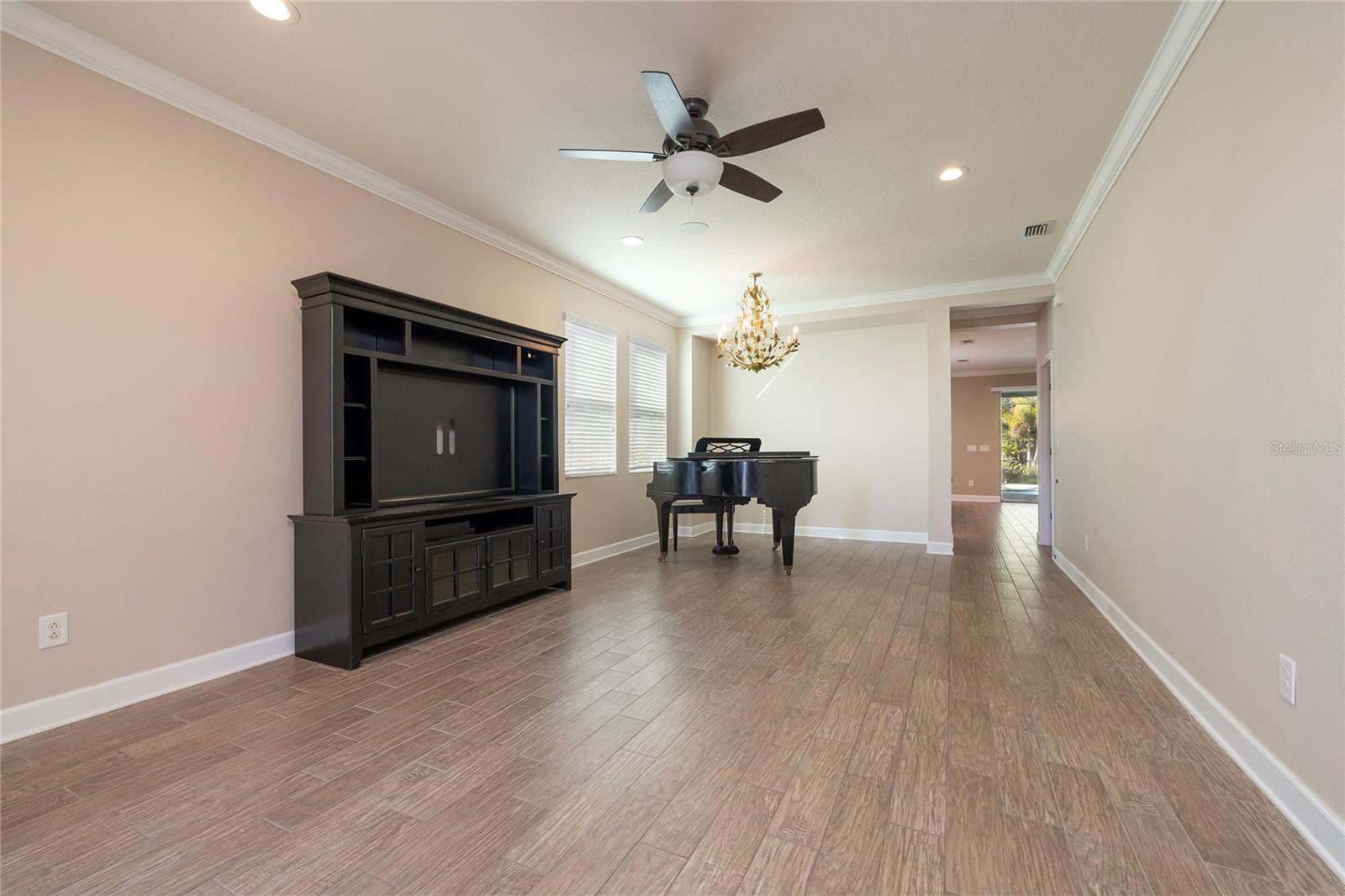 TARPON KEY - Residential