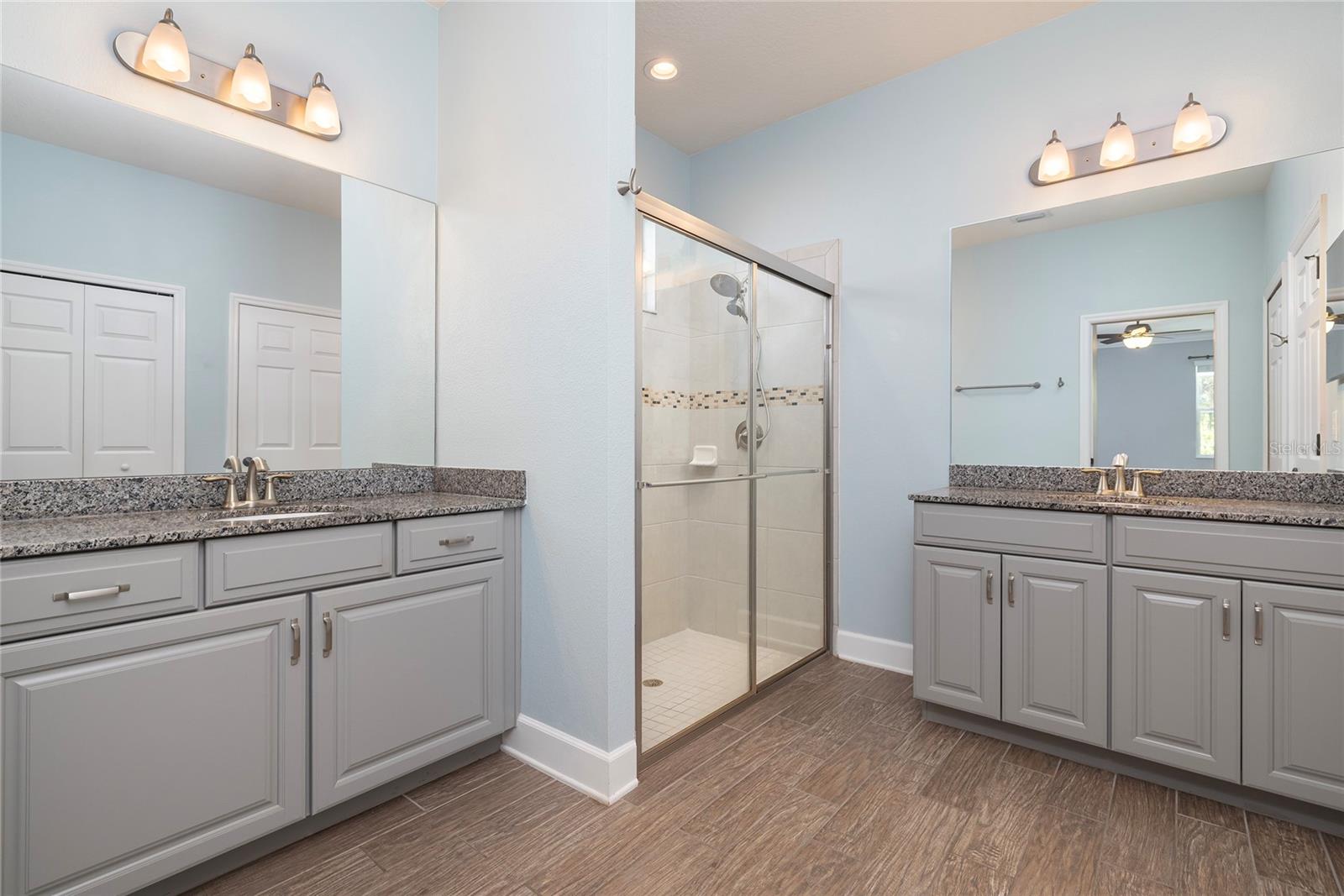 TARPON KEY - Residential