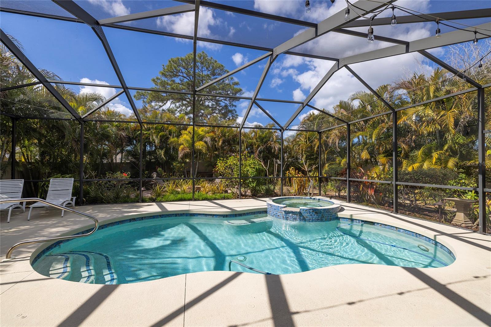 TARPON KEY - Residential